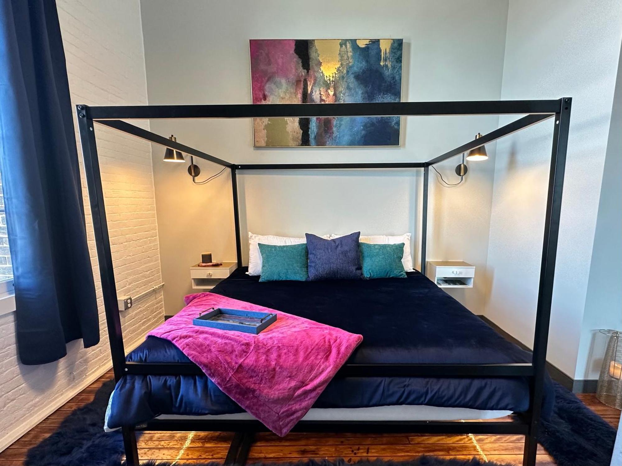 Penthouse: Casa Colore Utica Dış mekan fotoğraf